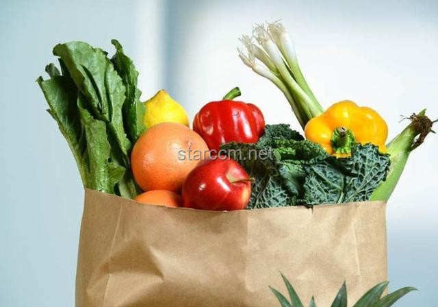 峨眉山猴群饮食新趋势：豆汁受宠，旅游经济与生态保护的双刃剑？