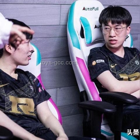 IG战胜FPX：深度赛事分析与策略洞察